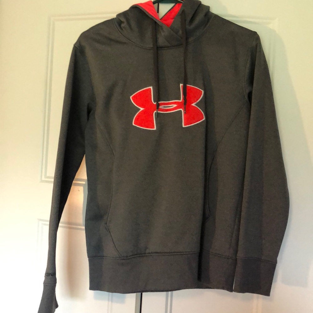 Under Armour sweatshirt